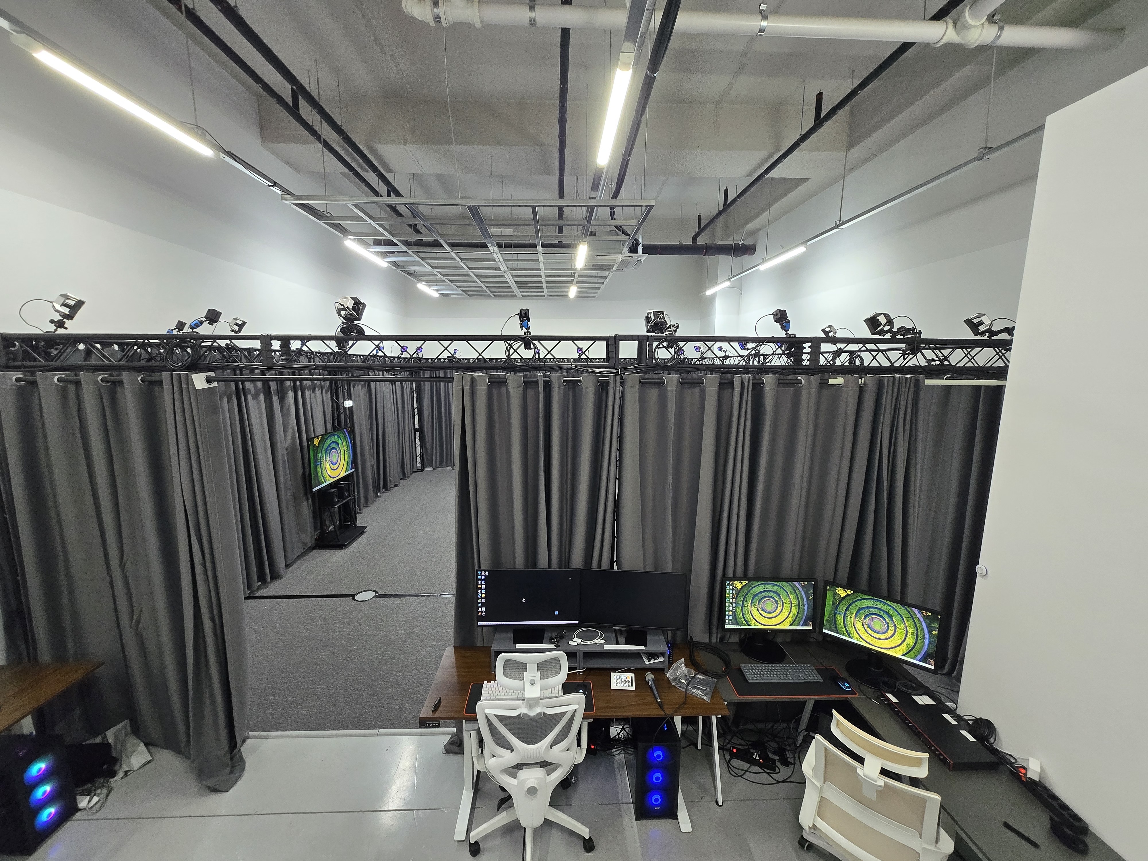 외부 전경(커튼 오픈)